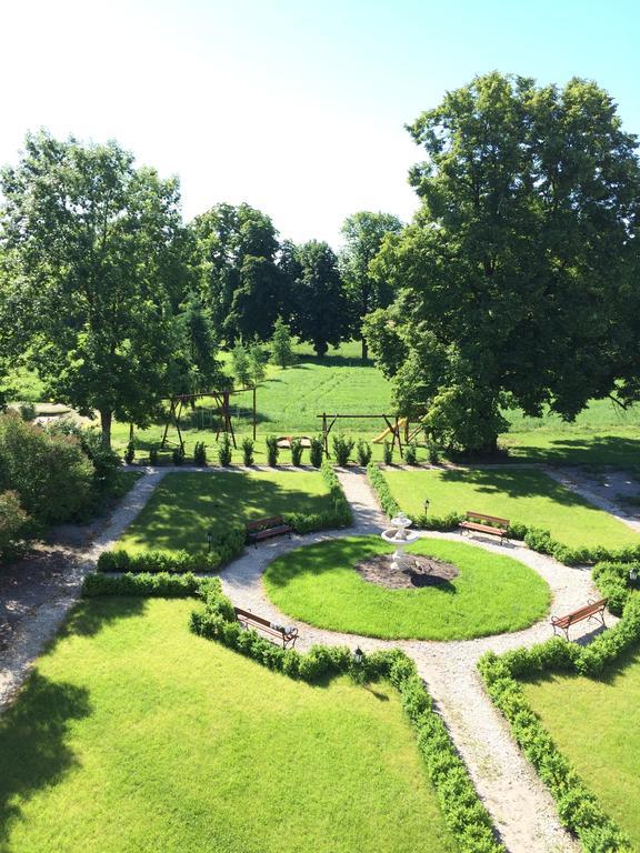Agropark - Dworek Pod Lipa Sobków Екстериор снимка